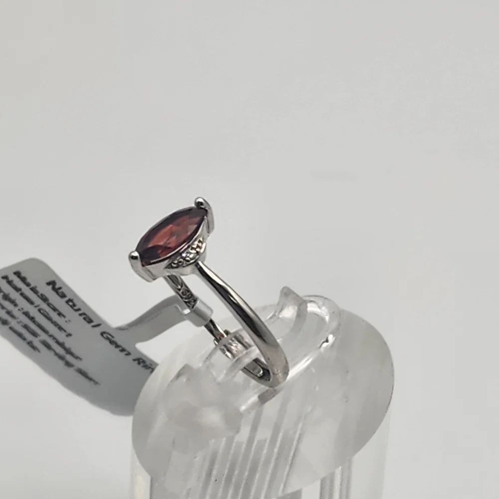 NWT Sterling Silver & Natural Garnet Adjustable Ring